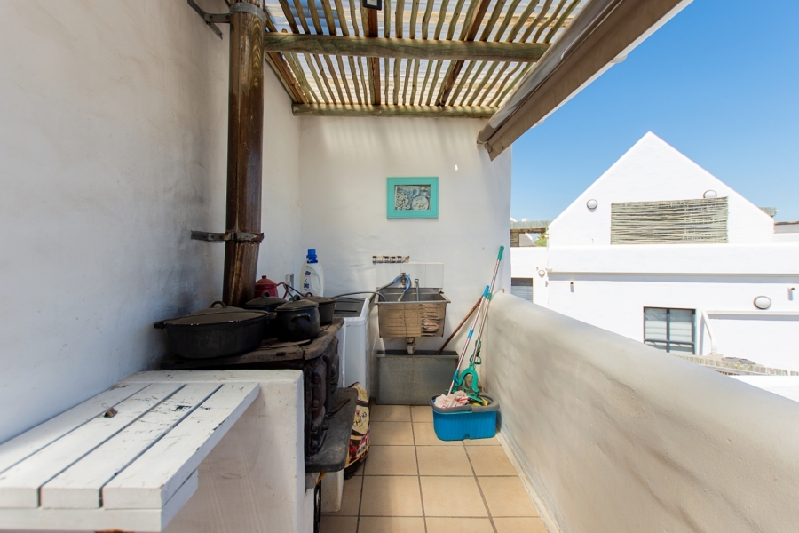 6 Bedroom Property for Sale in Jacobsbaai Western Cape